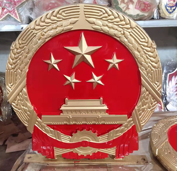 专业国徽制作厂家带来哪些优势？